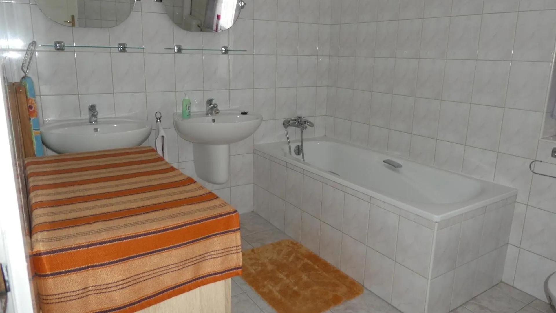 Apartament Halasi Szallashely Hajdúszoboszló Węgry