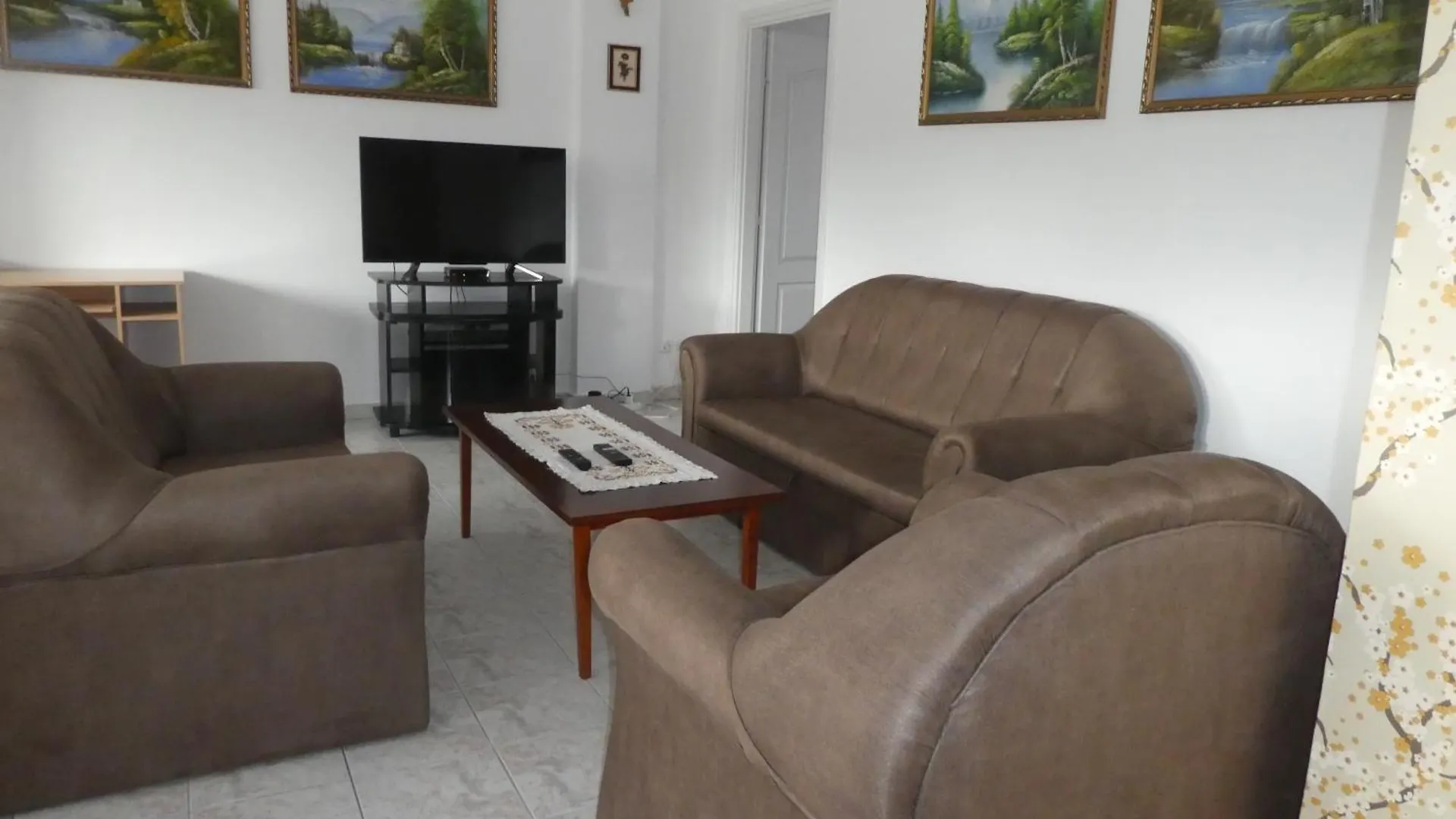 Apartament Halasi Szallashely Hajdúszoboszló Węgry